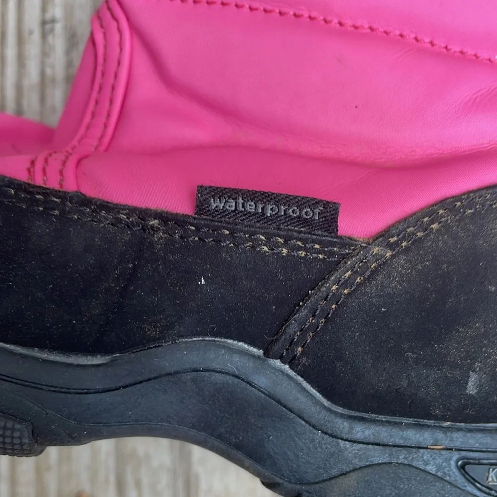 Khombu Girls Pink Waterproof Winter Snow Boots Insulated Youth Size 11M